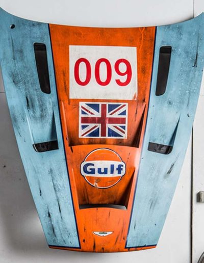 Photo Capot : Aston - 009 Gulf
